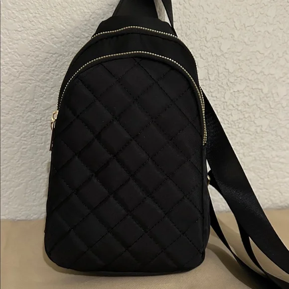 Black Quilted Sling Bag - Picture 5 of 6